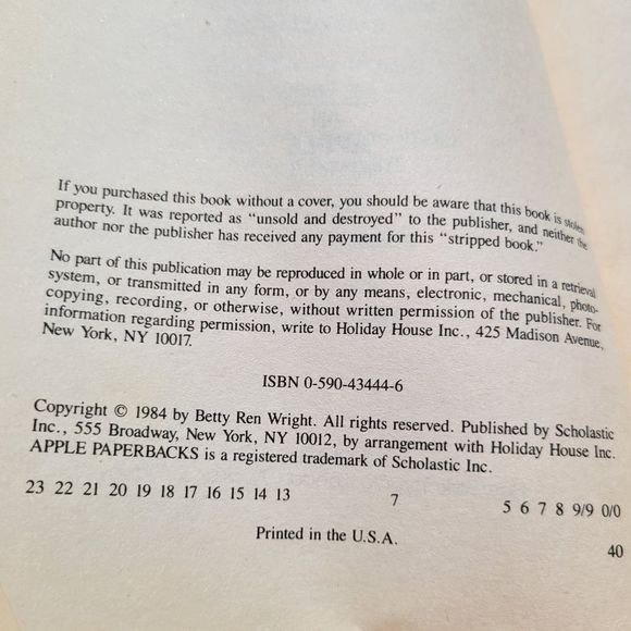 3 Book Bundle Scholastic Apple Paperbacks Vintage Ghost Chillers Readers Set 3 - Picture 13 of 17